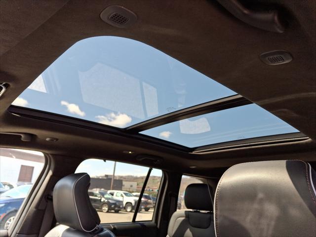 used 2022 Jeep Grand Cherokee car, priced at $40,000