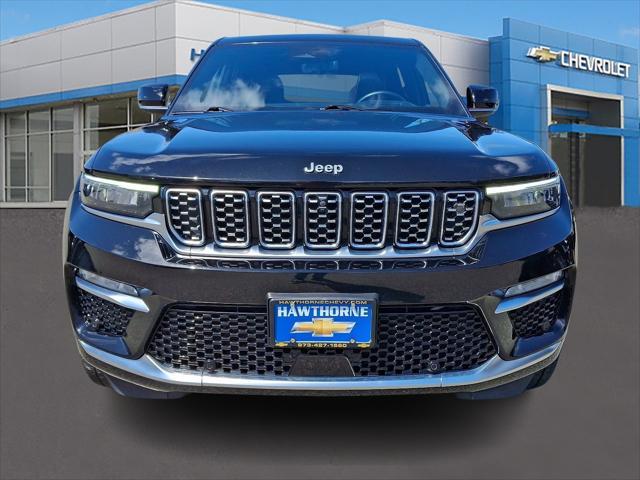 used 2022 Jeep Grand Cherokee car, priced at $40,000