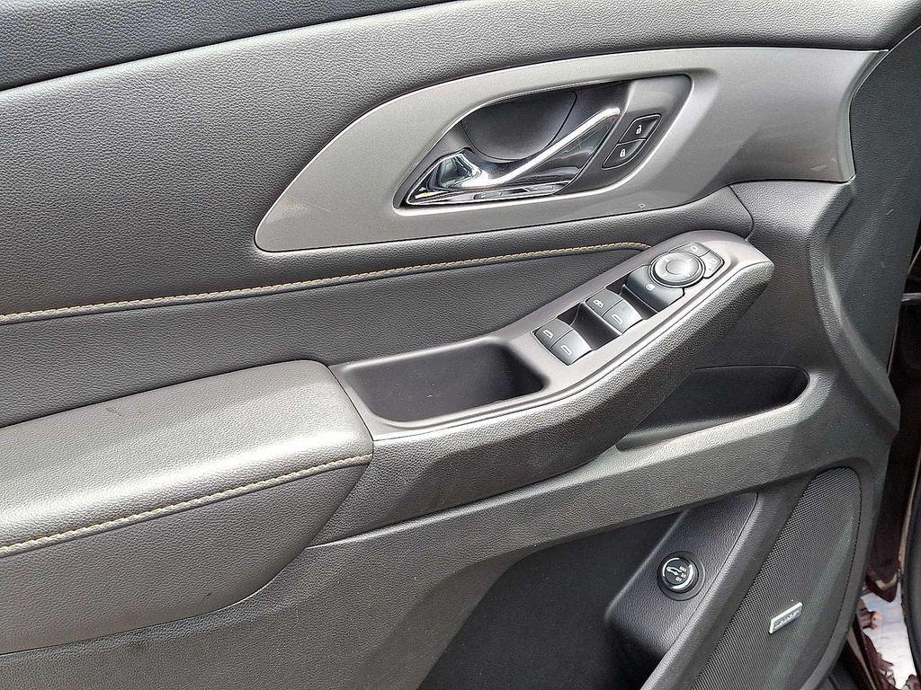 used 2020 Chevrolet Traverse car, priced at $19,695
