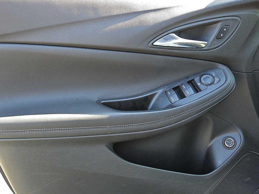 used 2022 Buick Encore GX car, priced at $21,995