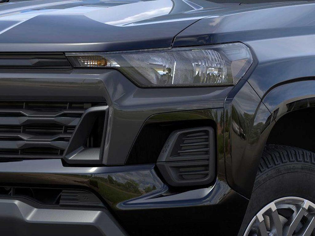 new 2026 Chevrolet Colorado car, priced at $42,015