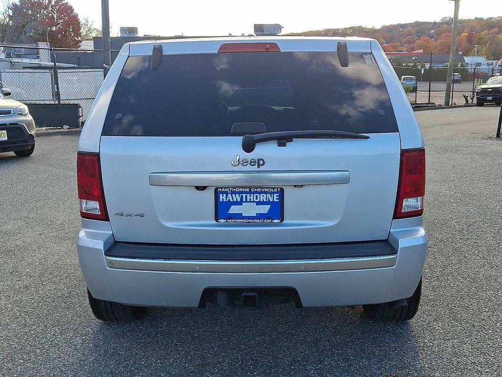 used 2007 Jeep Grand Cherokee car, priced at $5,495