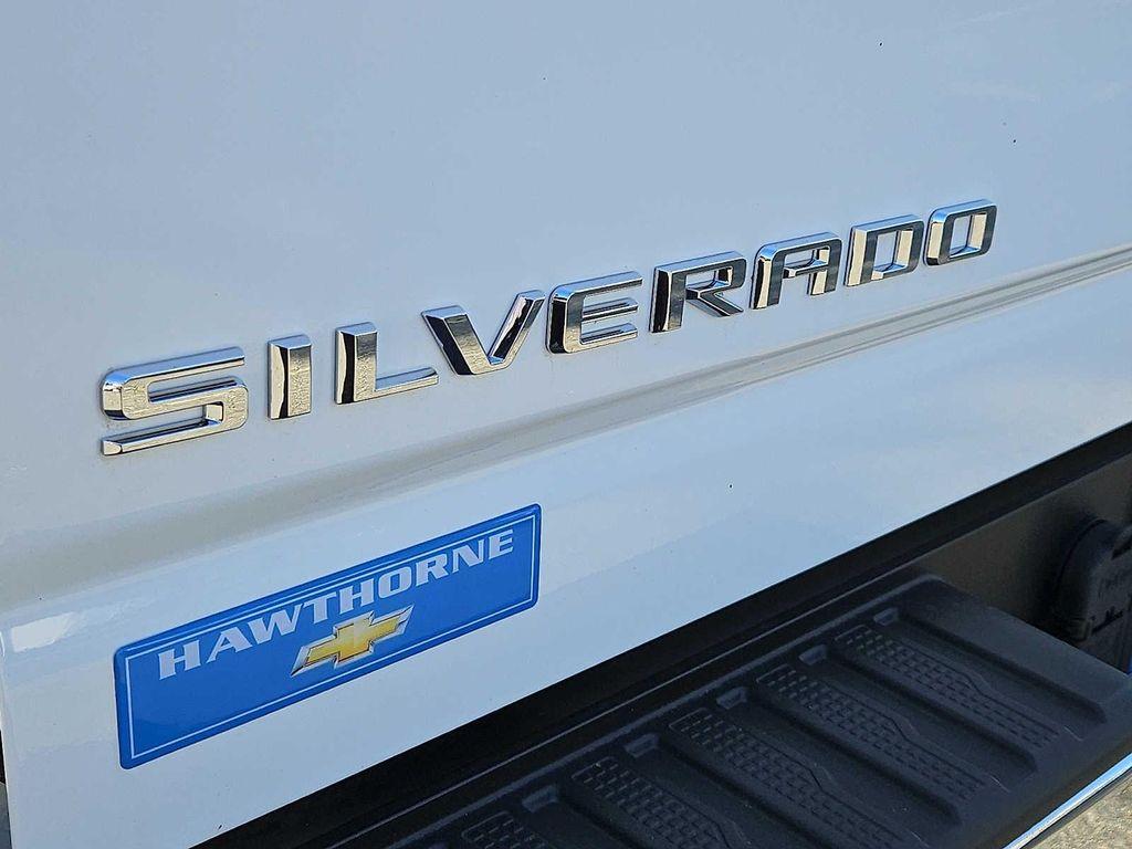 new 2024 Chevrolet Silverado 2500 car, priced at $59,000