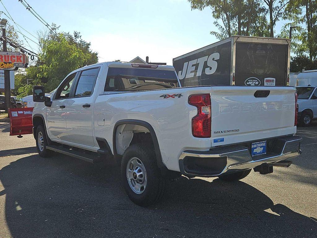 new 2024 Chevrolet Silverado 2500 car, priced at $59,000