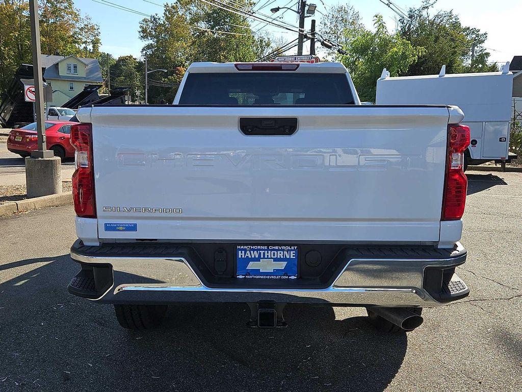 new 2024 Chevrolet Silverado 2500 car, priced at $59,000