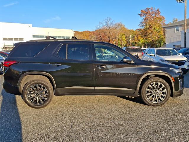 used 2022 Chevrolet Traverse car, priced at $34,333