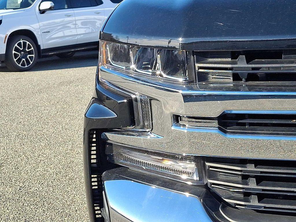 used 2022 Chevrolet Silverado 1500 car, priced at $34,995