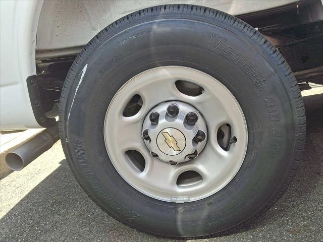 new 2025 Chevrolet Express 2500 car, priced at $51,660