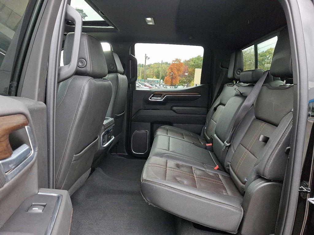 used 2022 Chevrolet Silverado 1500 car, priced at $47,995