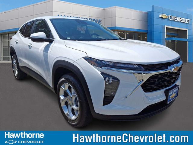 new 2025 Chevrolet Trax car, priced at $23,285
