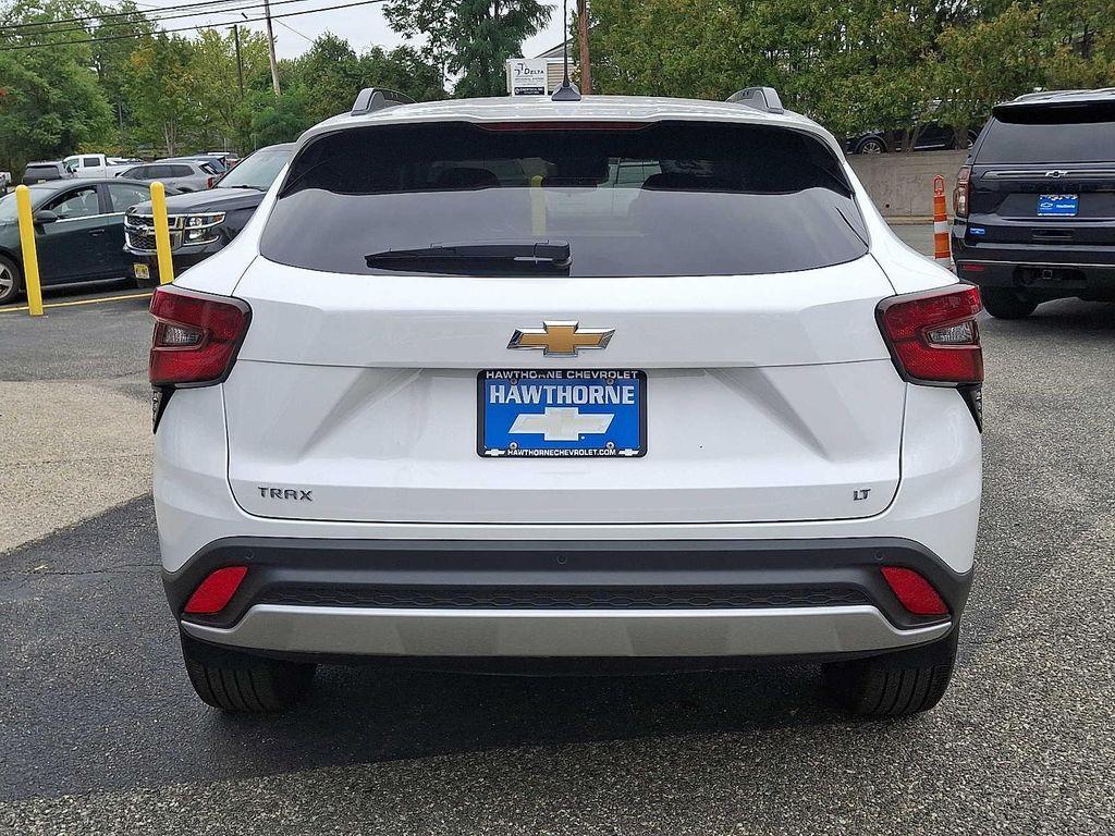 used 2025 Chevrolet Trax car, priced at $23,999