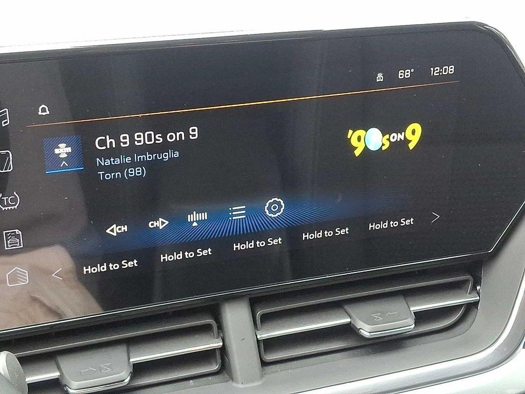 used 2025 Chevrolet Trax car, priced at $23,999