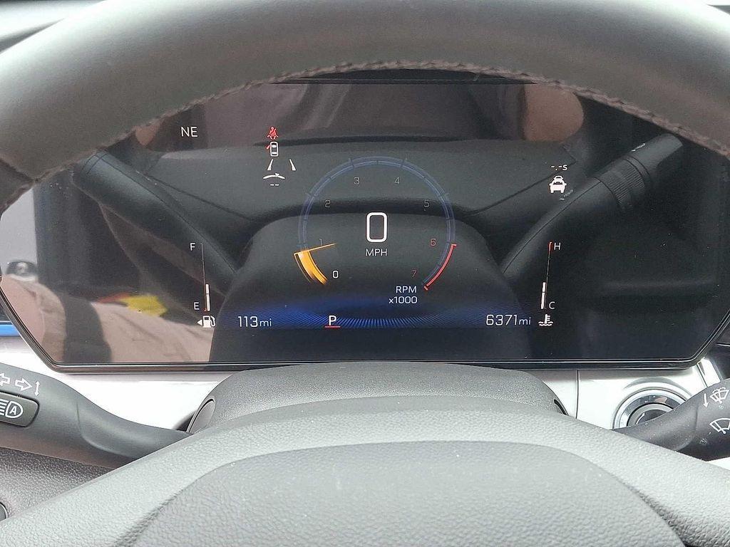 used 2025 Chevrolet Trax car, priced at $23,999