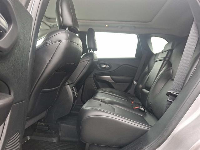used 2019 Jeep Cherokee car, priced at $13,795
