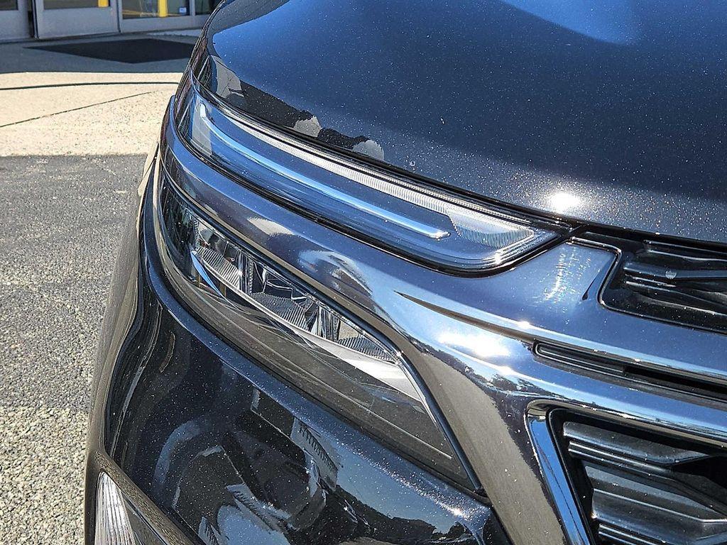 used 2022 Chevrolet Equinox car, priced at $23,495