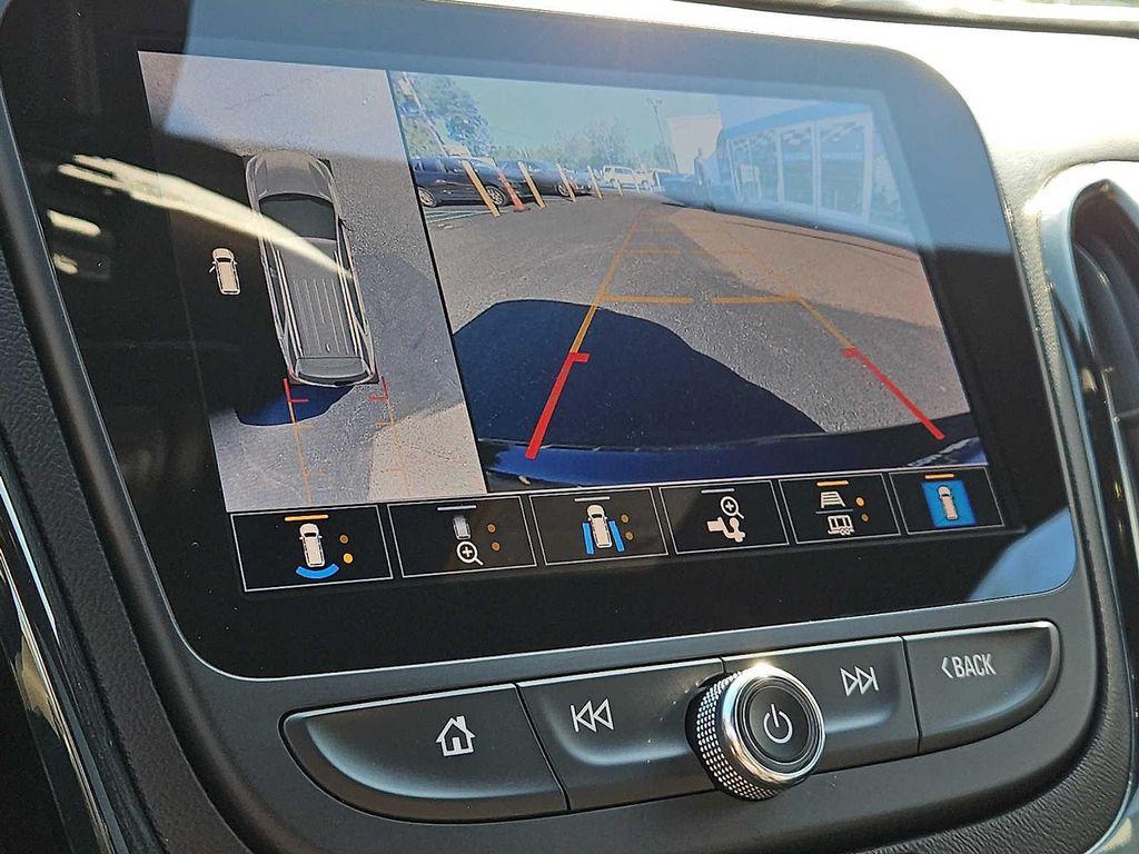 used 2022 Chevrolet Equinox car, priced at $23,495