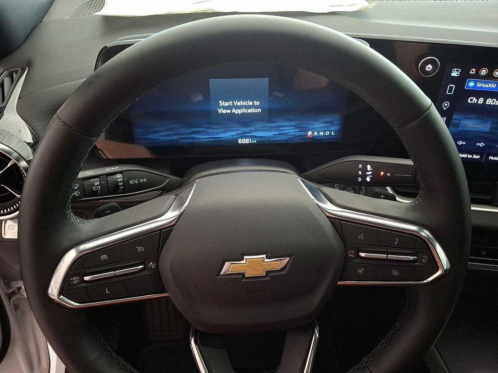 used 2025 Chevrolet Equinox car, priced at $28,699