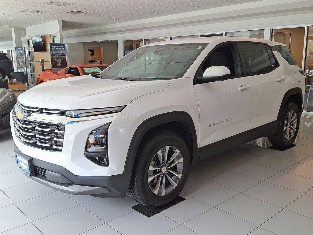 used 2025 Chevrolet Equinox car, priced at $28,699