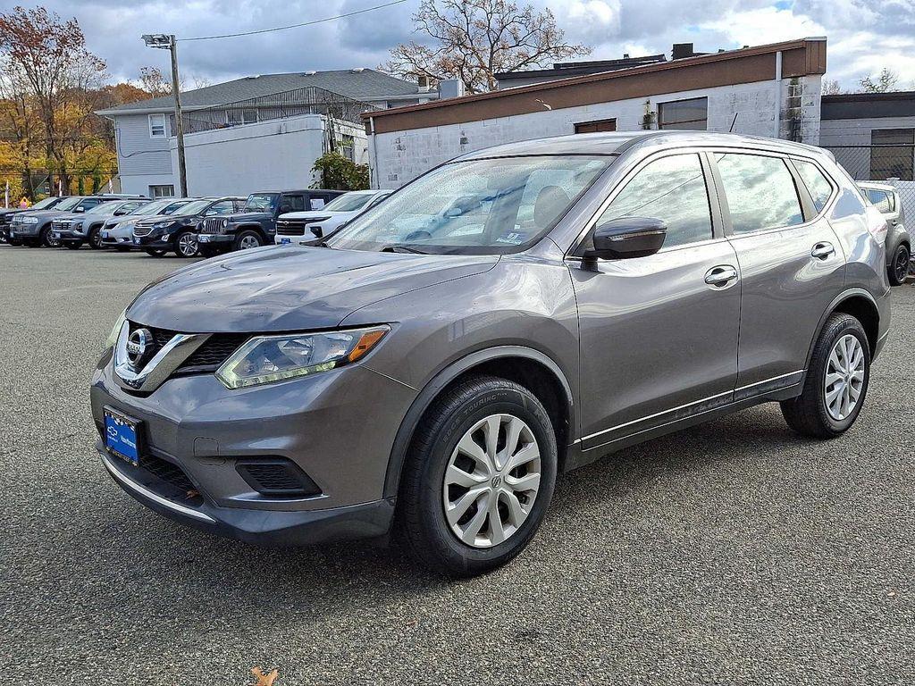 used 2015 Nissan Rogue car, priced at $10,995