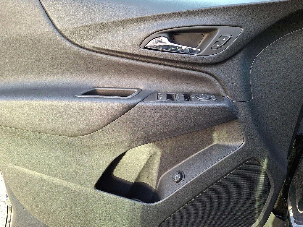 used 2023 Chevrolet Equinox car, priced at $20,399
