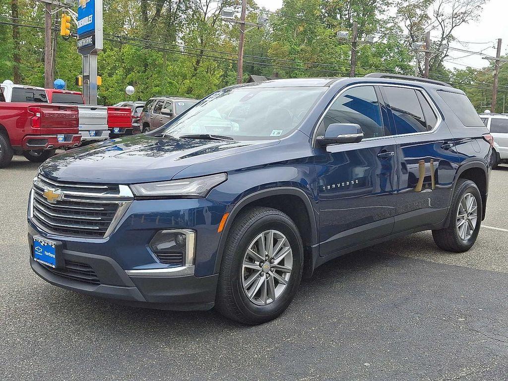 used 2023 Chevrolet Traverse car, priced at $31,450