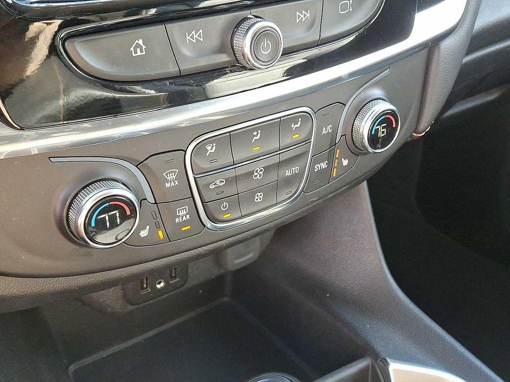 used 2020 Chevrolet Traverse car, priced at $20,990