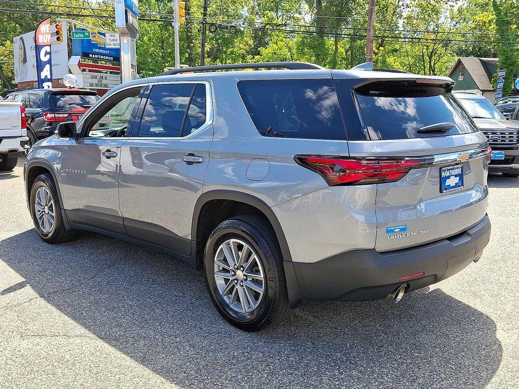 used 2023 Chevrolet Traverse car, priced at $32,999