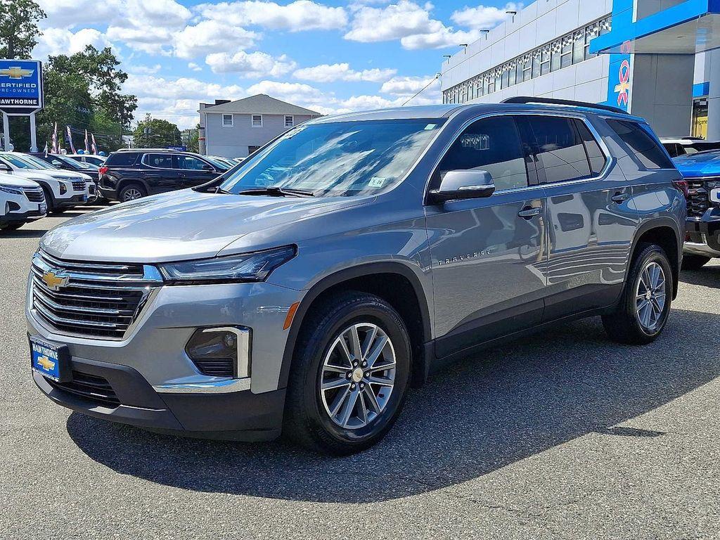 used 2023 Chevrolet Traverse car, priced at $32,999
