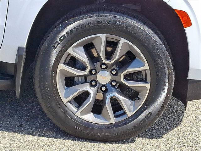 used 2023 Chevrolet Suburban car, priced at $50,988