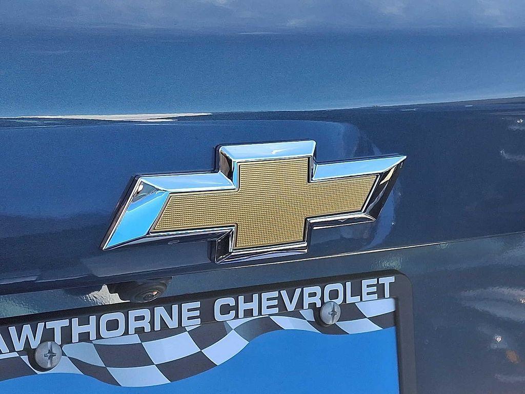 new 2025 Chevrolet Equinox car, priced at $27,906