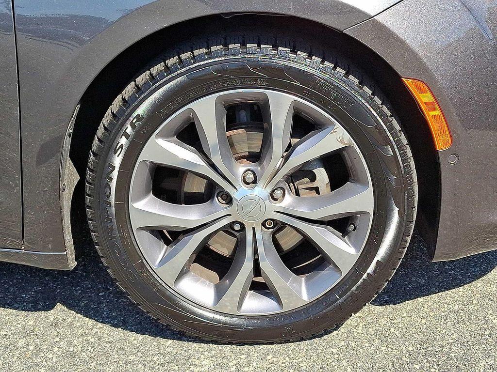 used 2019 Chrysler Pacifica car, priced at $16,495