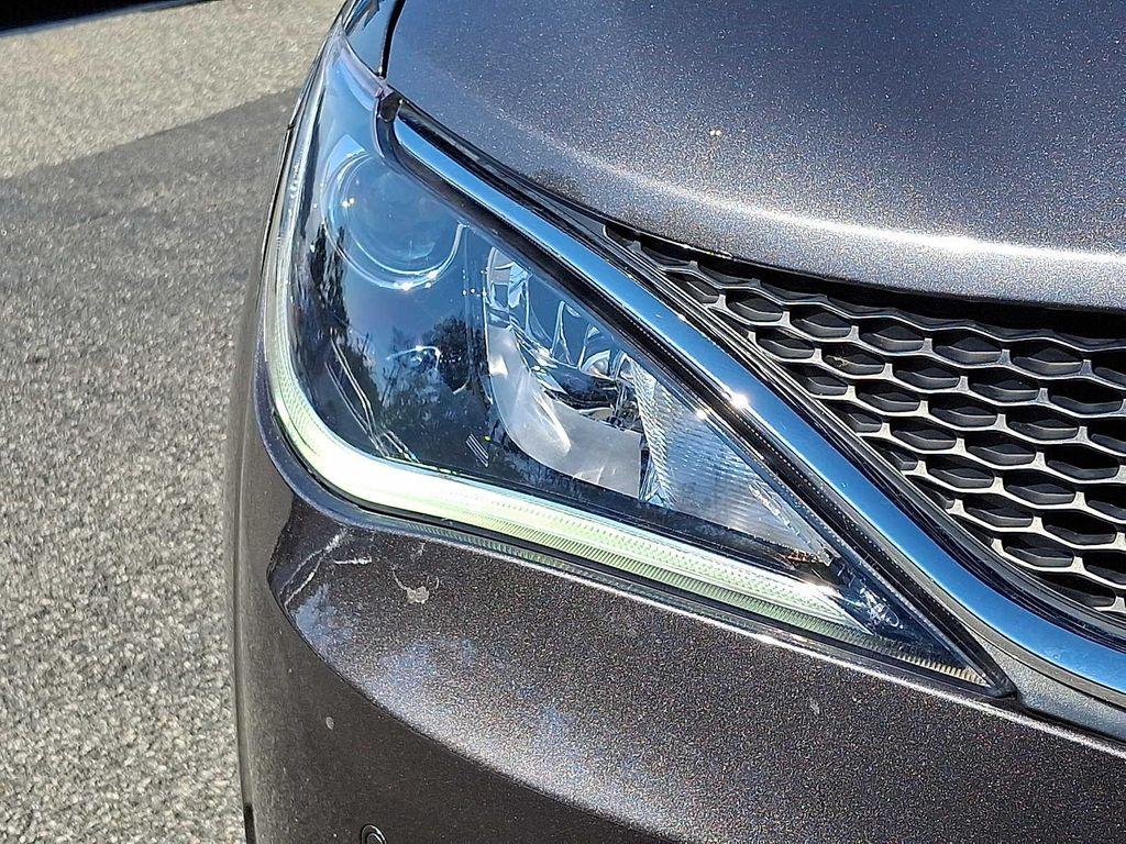 used 2019 Chrysler Pacifica car, priced at $16,495
