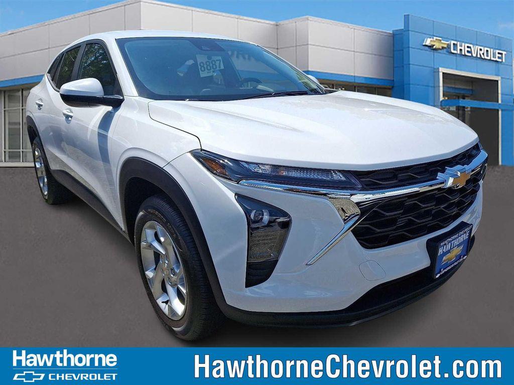 new 2025 Chevrolet Trax car, priced at $23,285