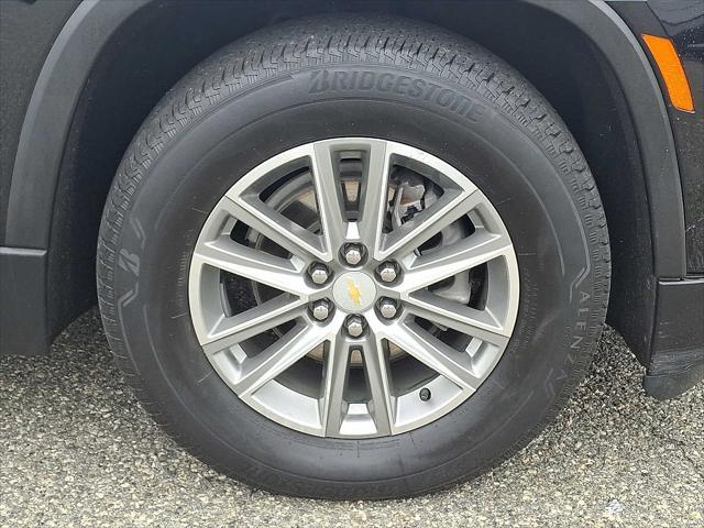 used 2023 Chevrolet Traverse car, priced at $30,700