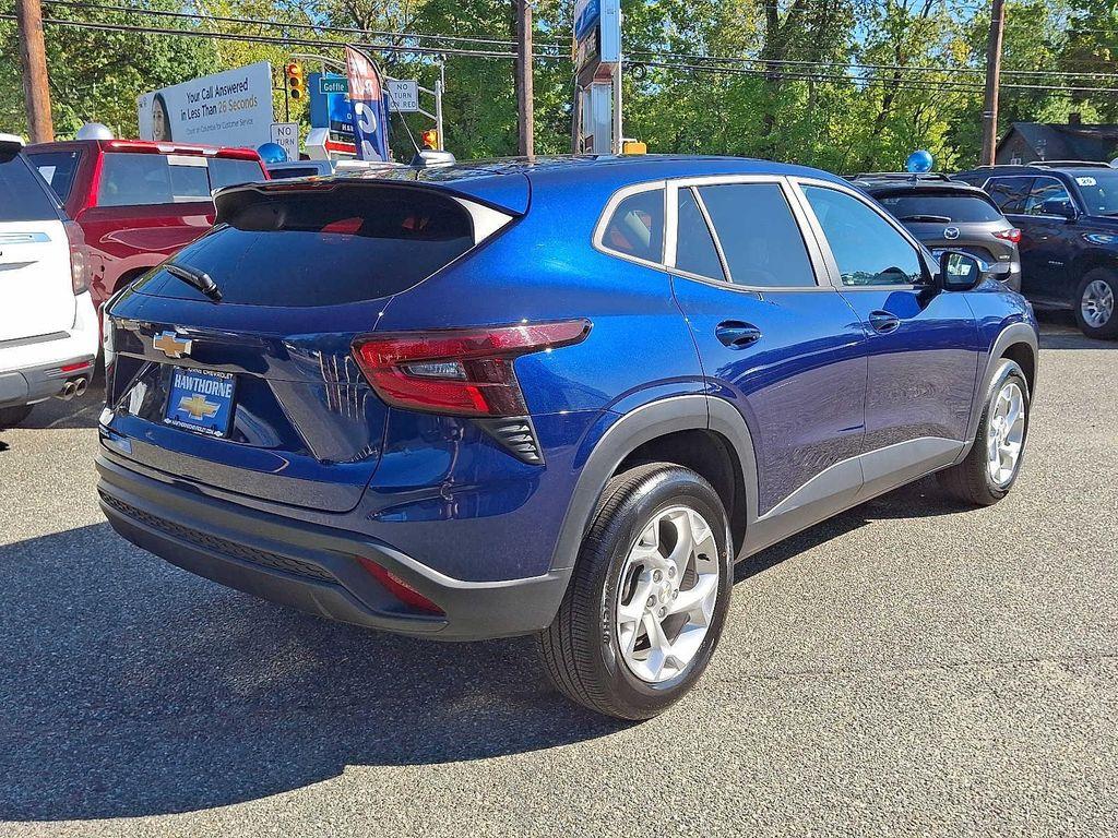 used 2024 Chevrolet Trax car, priced at $20,900