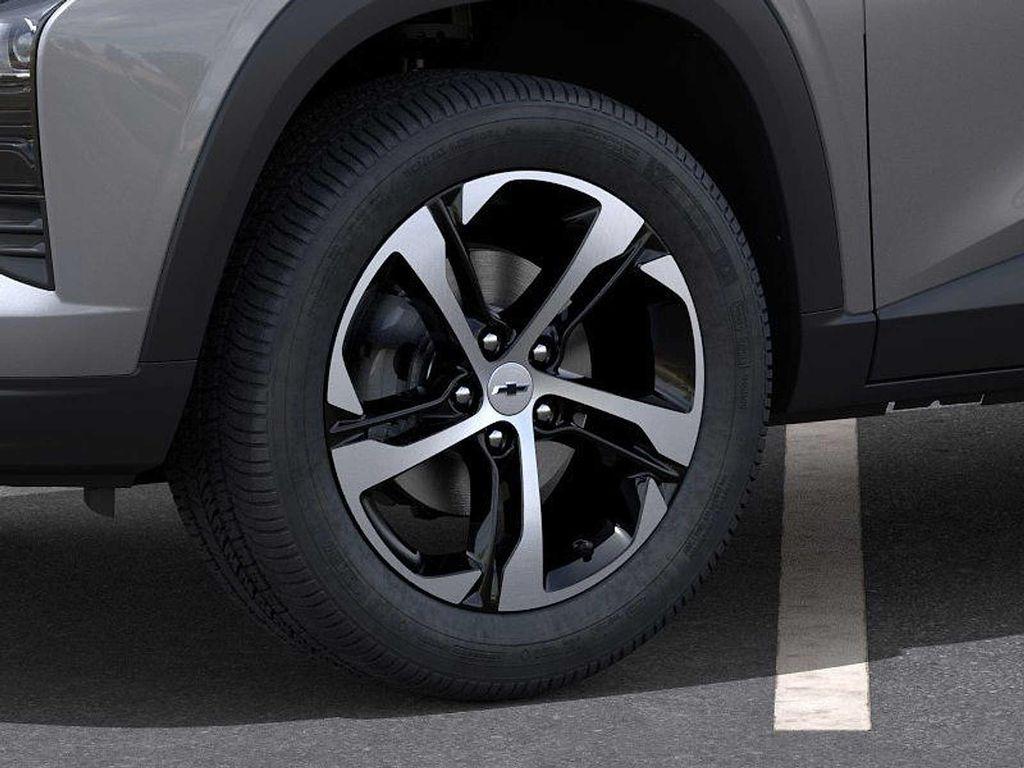 new 2025 Chevrolet Trax car