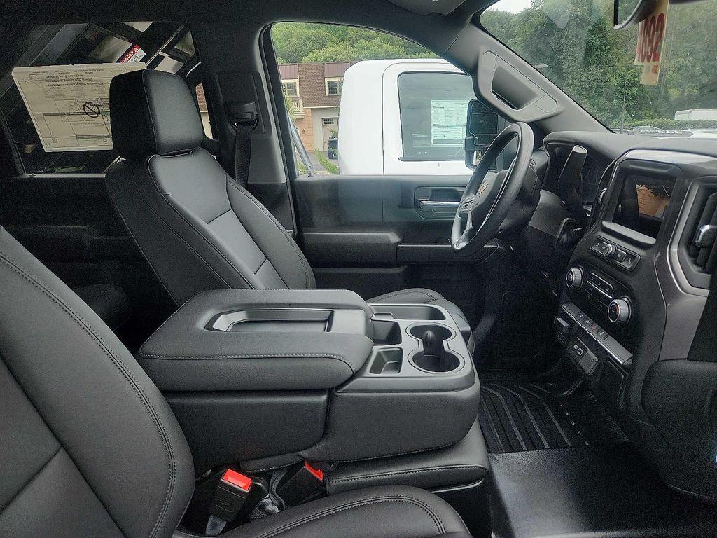 new 2024 Chevrolet Silverado 2500 car, priced at $49,235