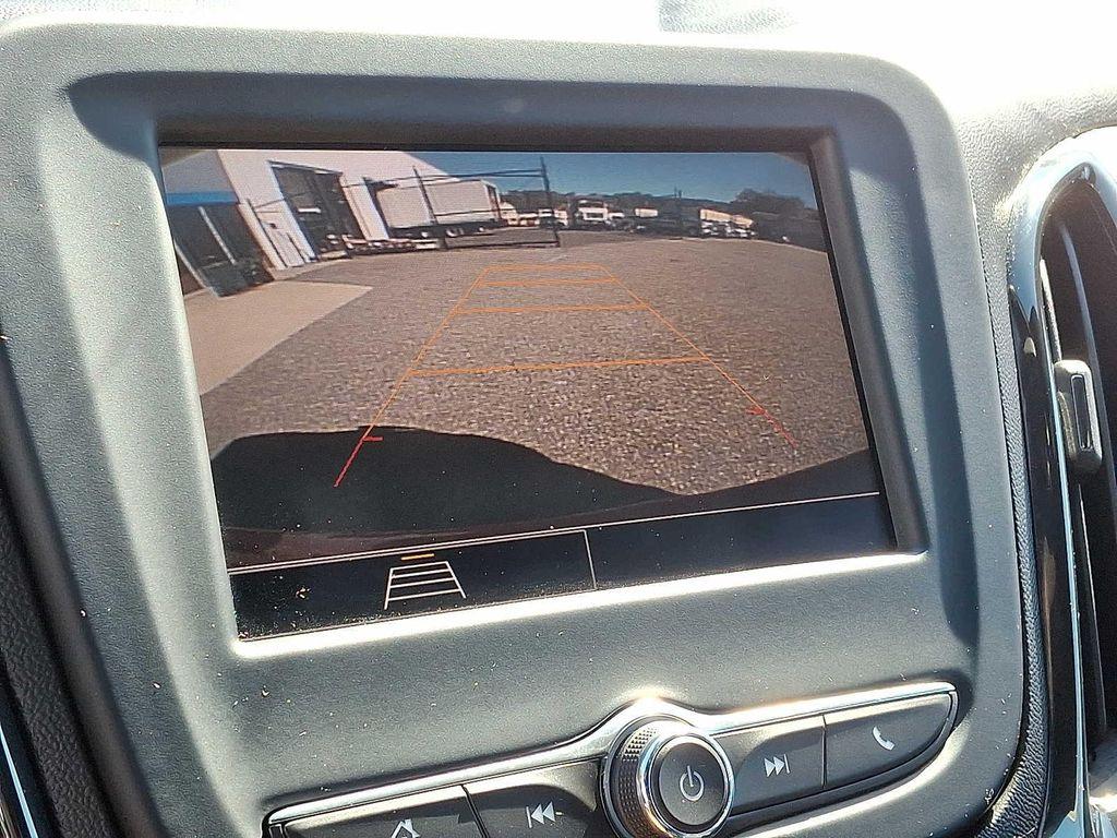 used 2022 Chevrolet Equinox car, priced at $22,395