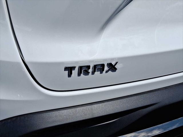 new 2025 Chevrolet Trax car, priced at $26,585