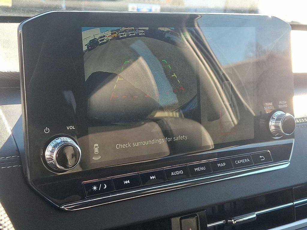 used 2023 Mitsubishi Outlander car, priced at $20,999