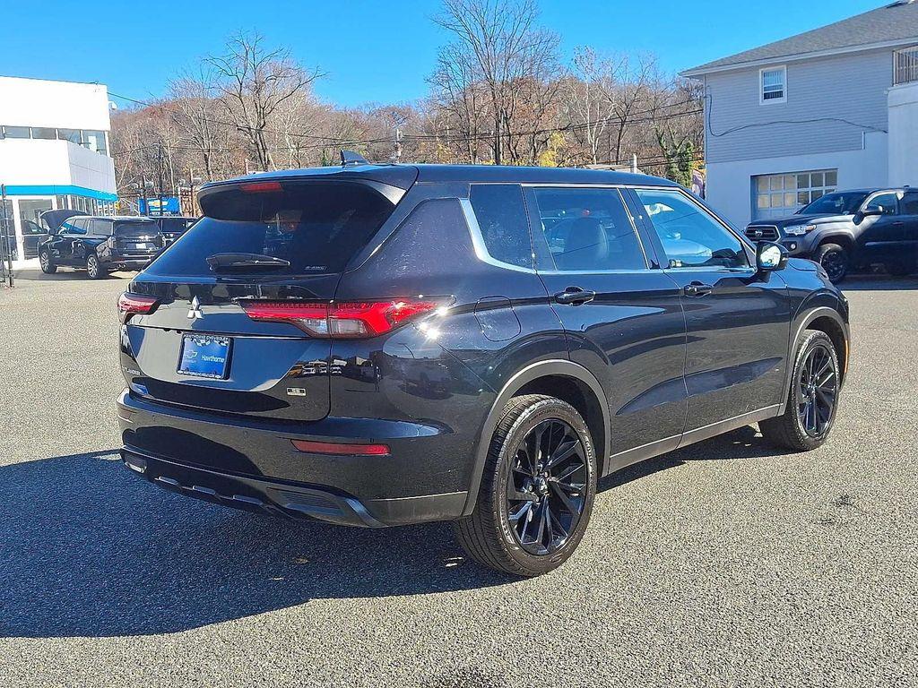 used 2023 Mitsubishi Outlander car, priced at $20,999