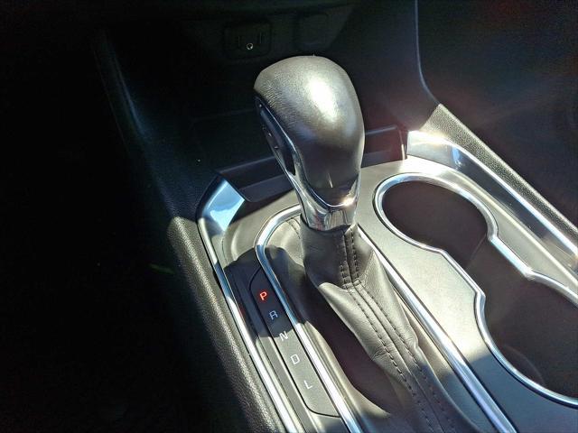 used 2021 Chevrolet Traverse car, priced at $24,999