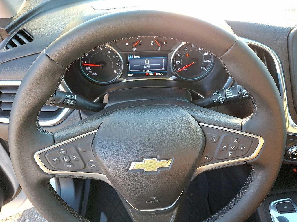 used 2023 Chevrolet Equinox car, priced at $21,799