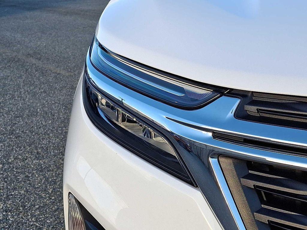 used 2023 Chevrolet Equinox car, priced at $21,799