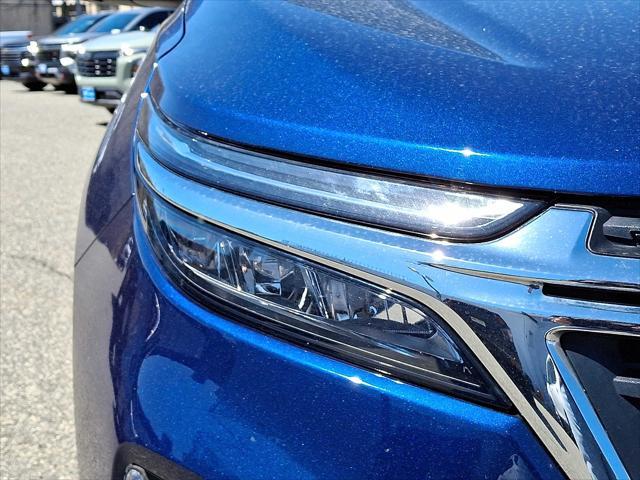 used 2022 Chevrolet Equinox car, priced at $19,797