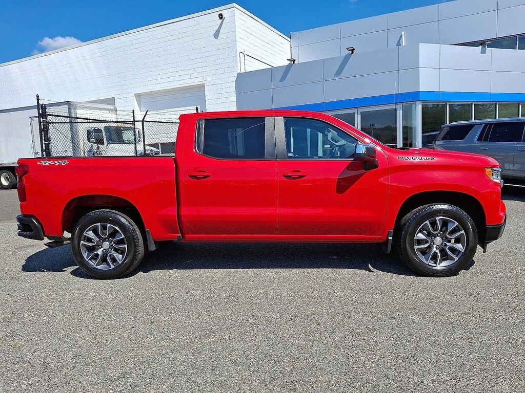 used 2022 Chevrolet Silverado 1500 car, priced at $38,110