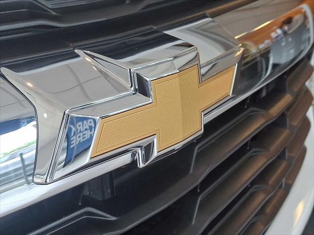 new 2025 Chevrolet TrailBlazer car, priced at $26,300