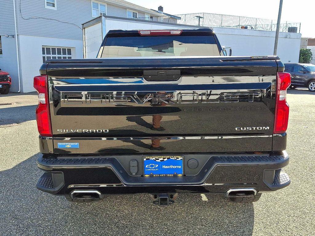 used 2021 Chevrolet Silverado 1500 car, priced at $37,895