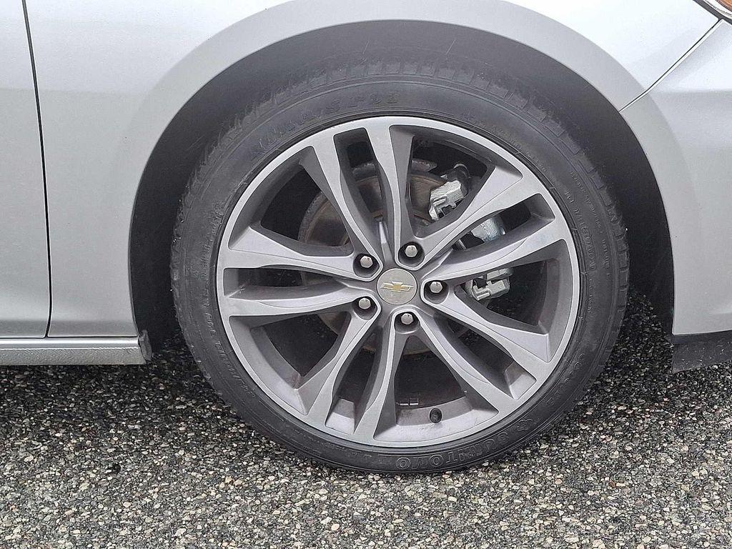 used 2022 Chevrolet Malibu car, priced at $19,995
