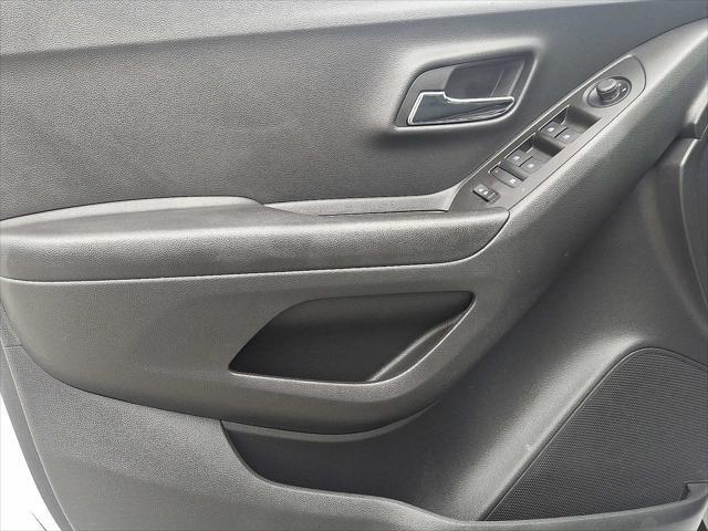 used 2022 Chevrolet Trax car, priced at $18,888